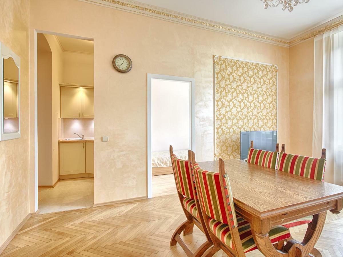 Lyra Apartments Карлови Вари Екстериор снимка