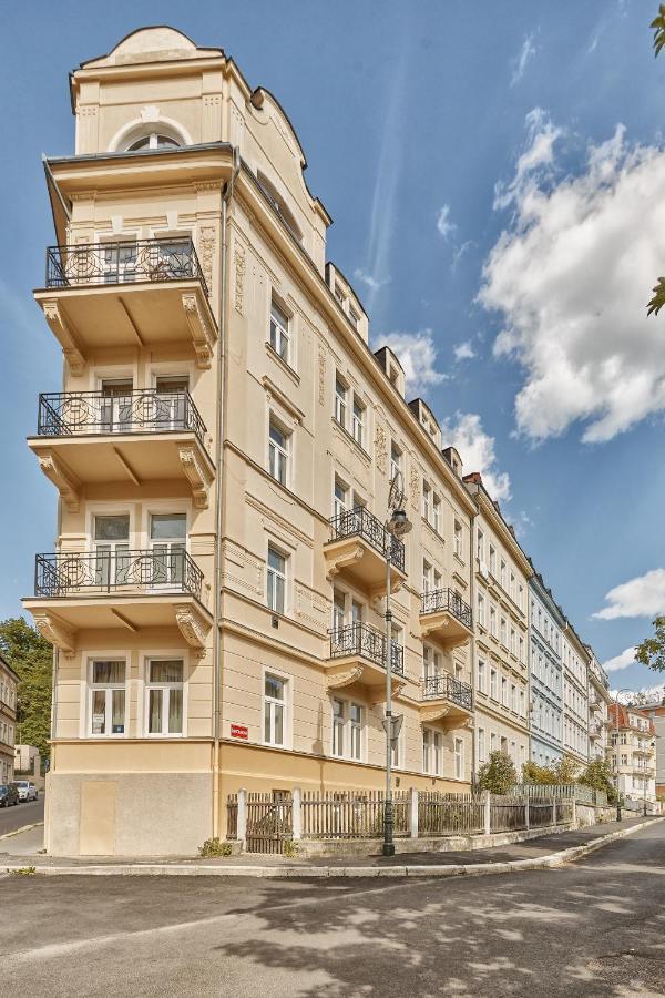 Lyra Apartments Карлови Вари Екстериор снимка